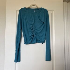 Free people movement Tempo Ruched Long Sleeve
NWT
Size XL
